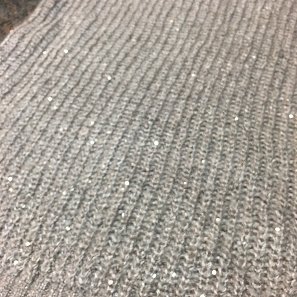 Oversized sweater - Picture 2 of 2